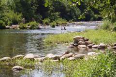 Fluss mit Badestelle